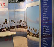 Messestand Let's Go Tours